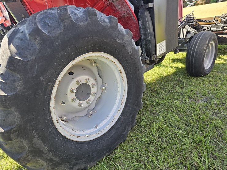 massey-ferguson-4607m-image-9