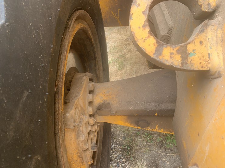 1973-caterpillar-950-image-29
