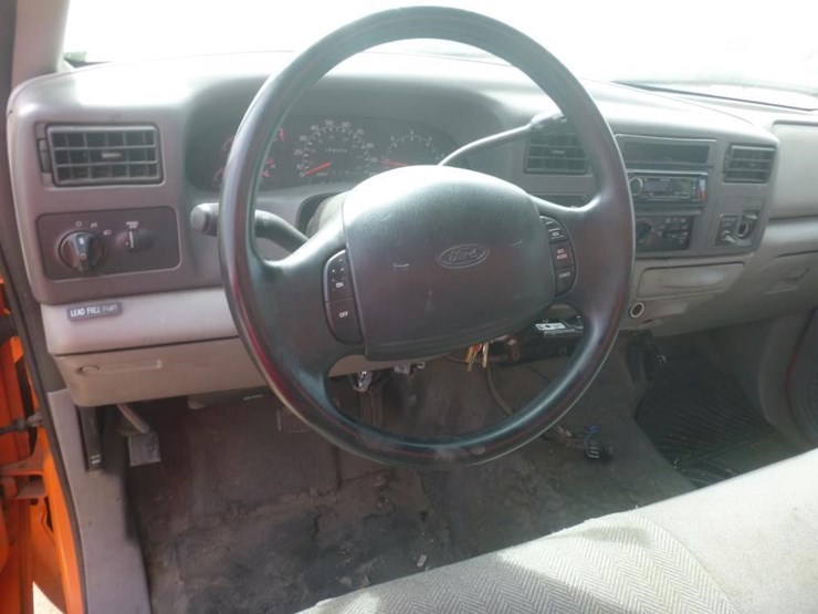 2000-ford-f450-image-17