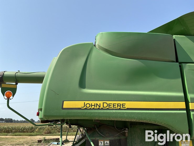 2010-john-deere-9770-sts-image-13