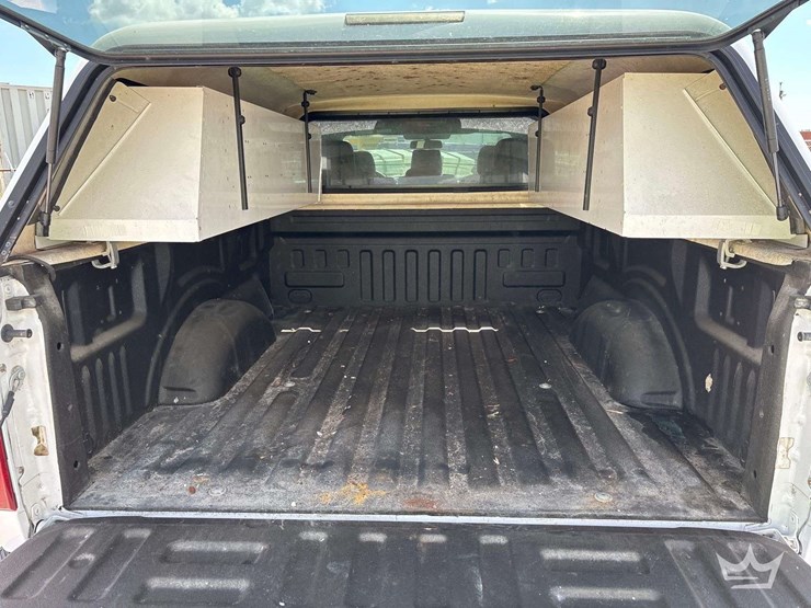 2016-ford-f150-image-19