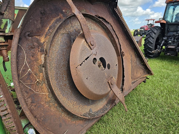john-deere-15-image-8