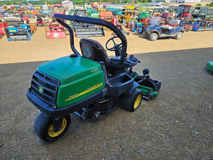 john-deere-2500a-image-5