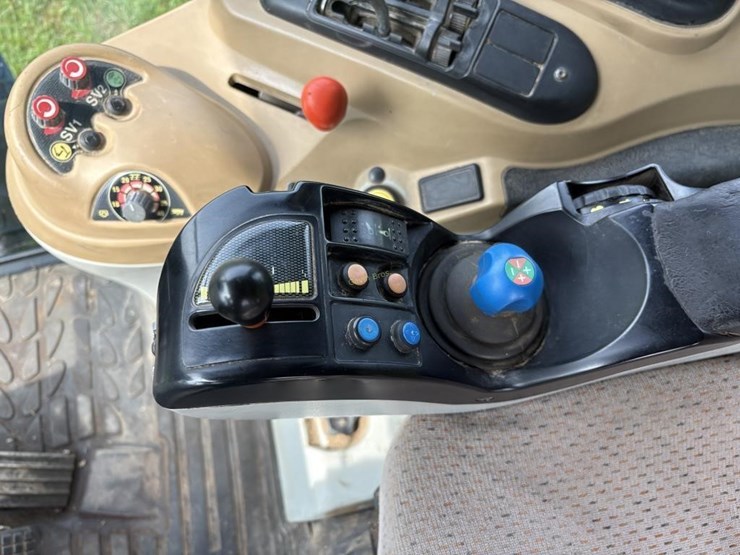 2004-agco-rt150-image-21