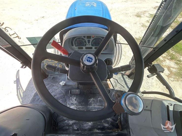 new-holland-t6030-image-23