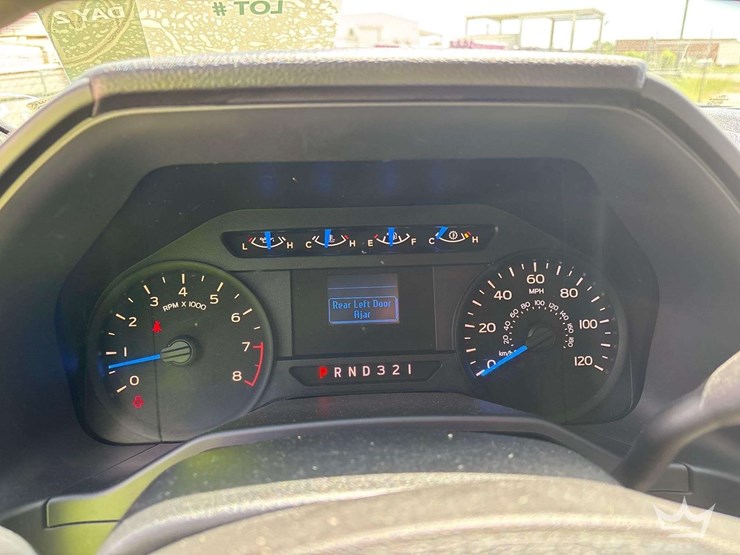 2015-ford-f150-image-15