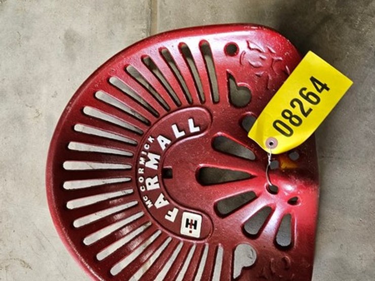 #183-•-farmall-cast-iron-seat-image-2