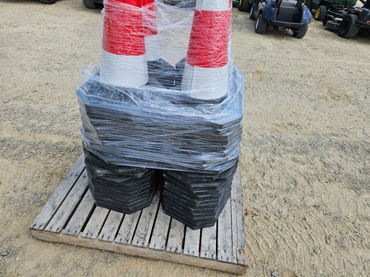#6881-•-new-traffic-cones-image-6