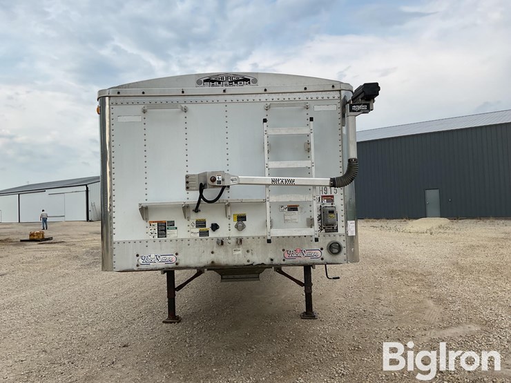 2002-wilson-grain-trailer-image-2