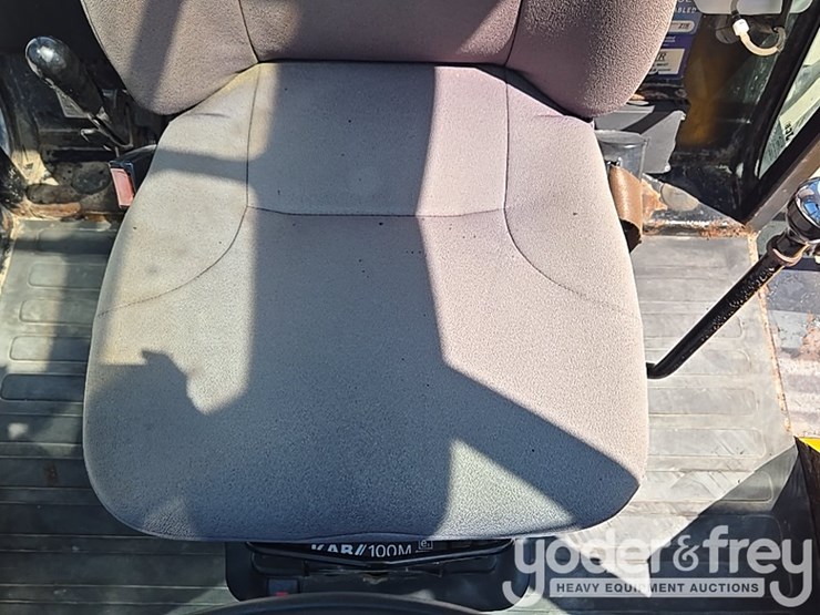 2018-jcb-930-image-43