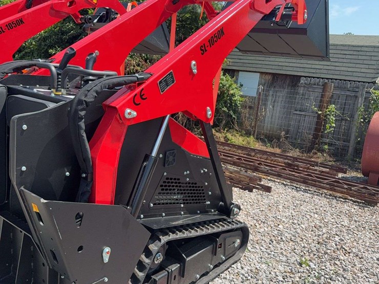 unused-sdl-skid-steer-loader-model-sl-1050k-image-3