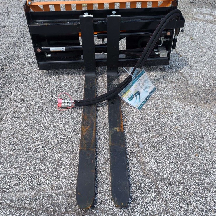Wolverine Skid Steer Pallet Fork Hydraulic Adjustable PFA-11-3300G