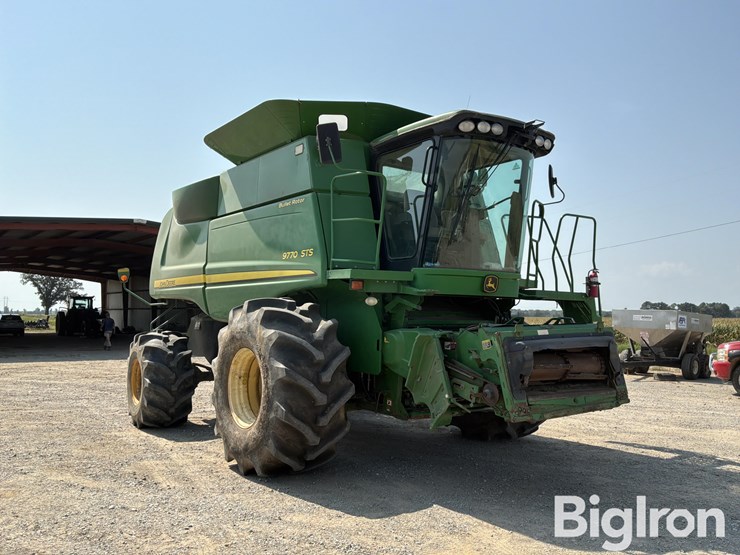 2010-john-deere-9770-sts-image-3