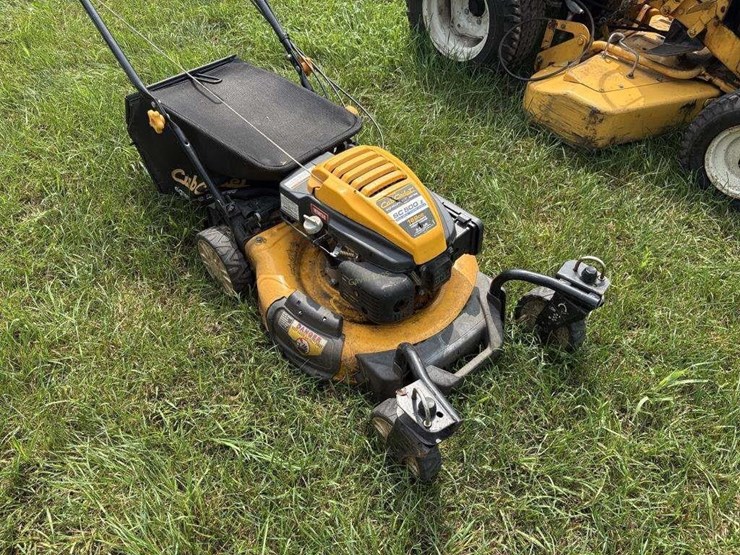 cub-cadet-sc500z-push-mower,-runs-image-5
