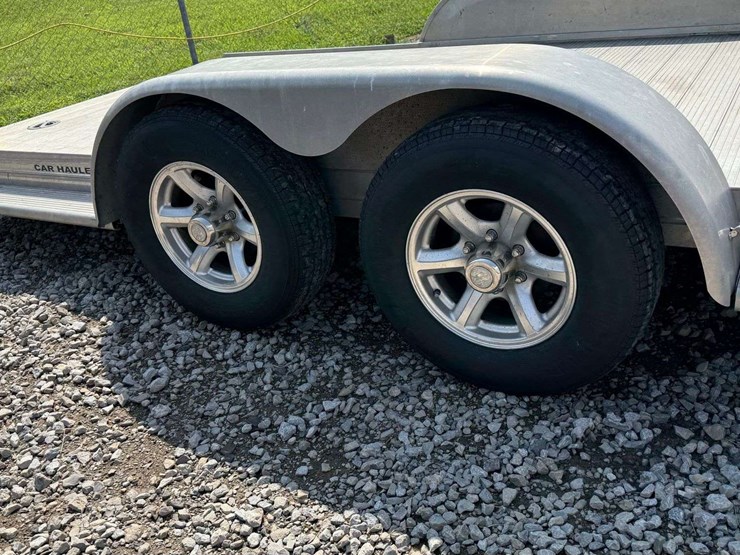 2016-sundowner-trailers-aluminum-car-hauler-image-5