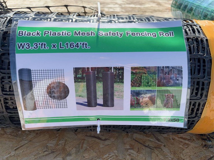 black-plastic-mesh-safety-fencing-roll-3.3ft-x-164ft-image-2