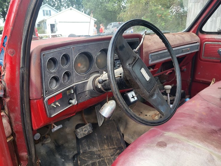 1978-square-body-sierra-grande-gmc-25-truck-w/western-snow-blade-image-43