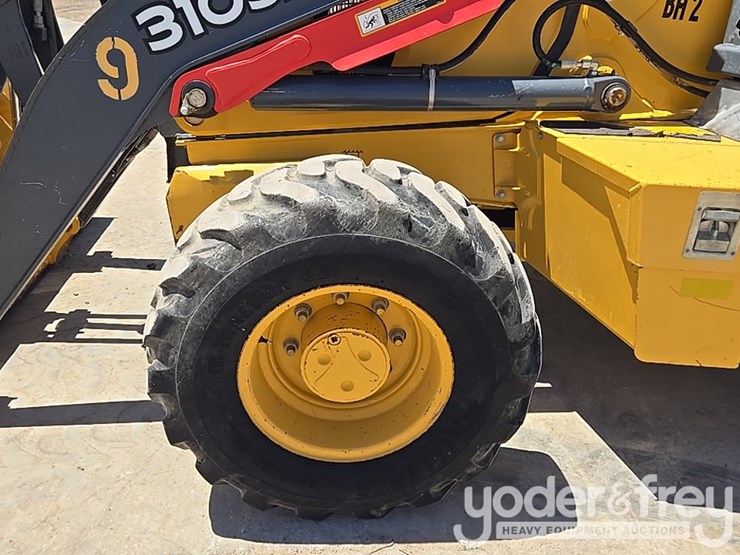 2019-deere-310sl-image-9