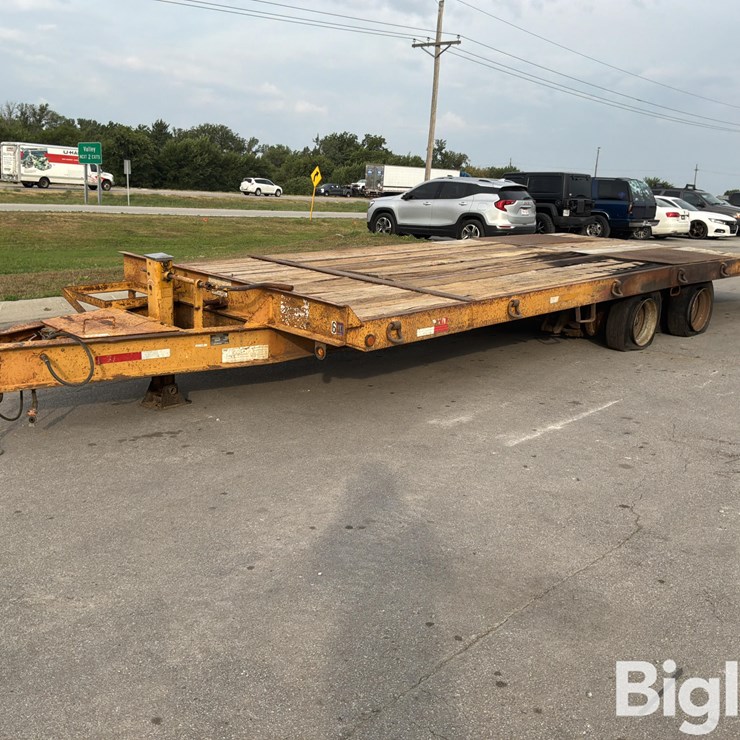1999 CUSTOM TRAILER