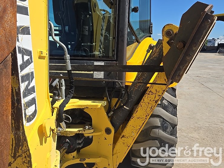 2008-new-holland-b95-image-36
