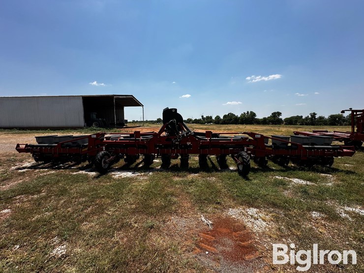 2011-case-ih-1230-image-2