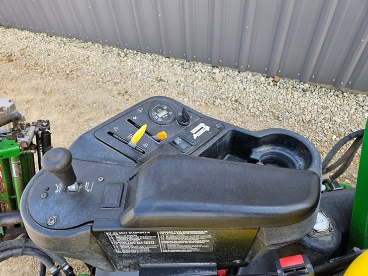 john-deere-7500-image-24