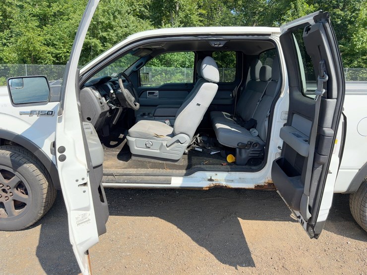 2011-ford-f150-xlt-image-13