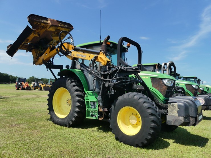 john-deere-6110m-image-1