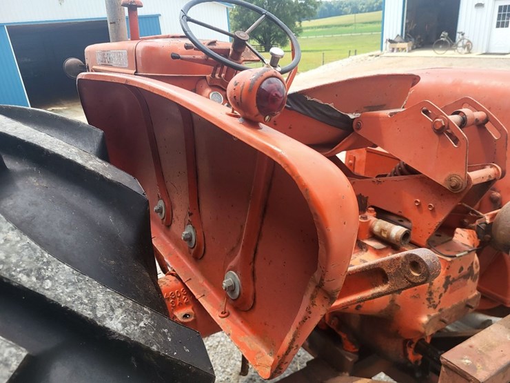 allis-chalmers-d14-tractor-image-19