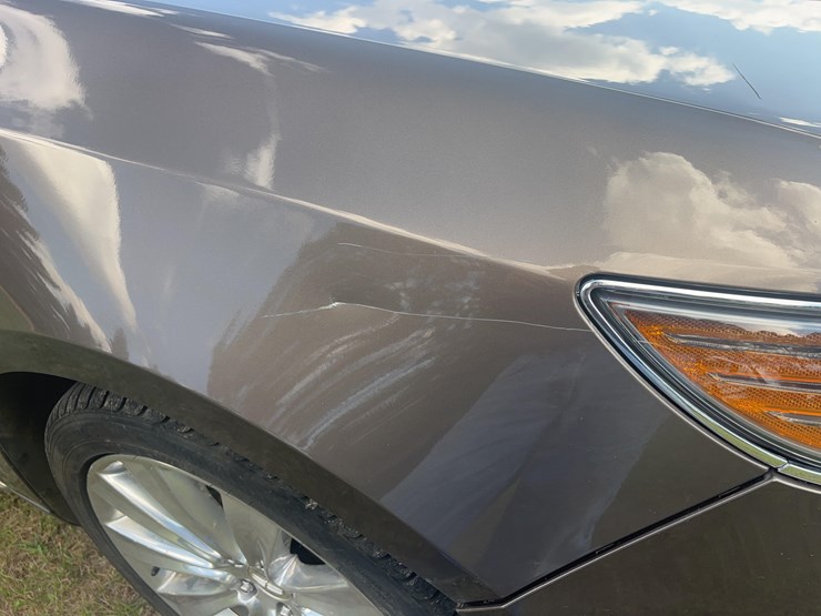 2015-lincoln-mks-sedan-image-11