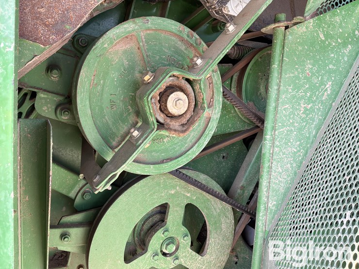 2010-john-deere-9770-sts-image-17
