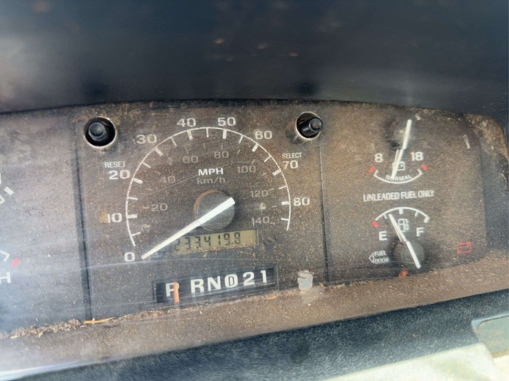 1996-ford-f250-xl-image-4