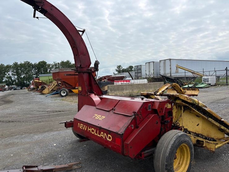 new-holland-782-image-8