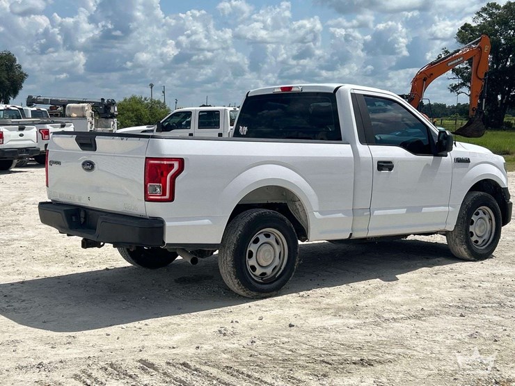 2017-ford-f150-image-3