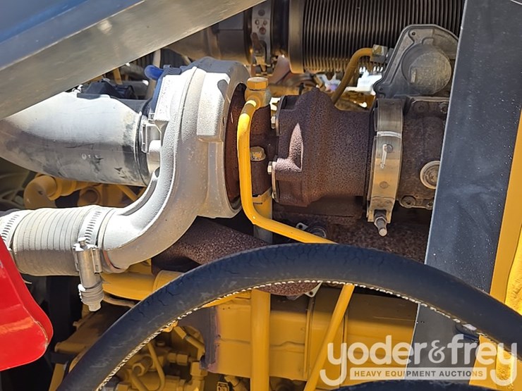 2019-deere-310sl-image-41