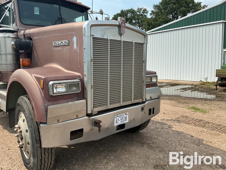 1989-kenworth-w900-image-18