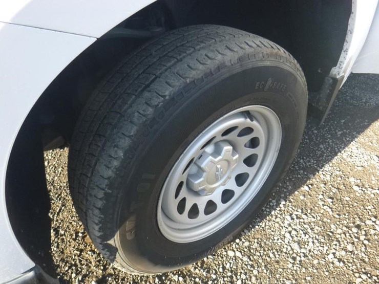 2019-chevrolet-1500-image-10