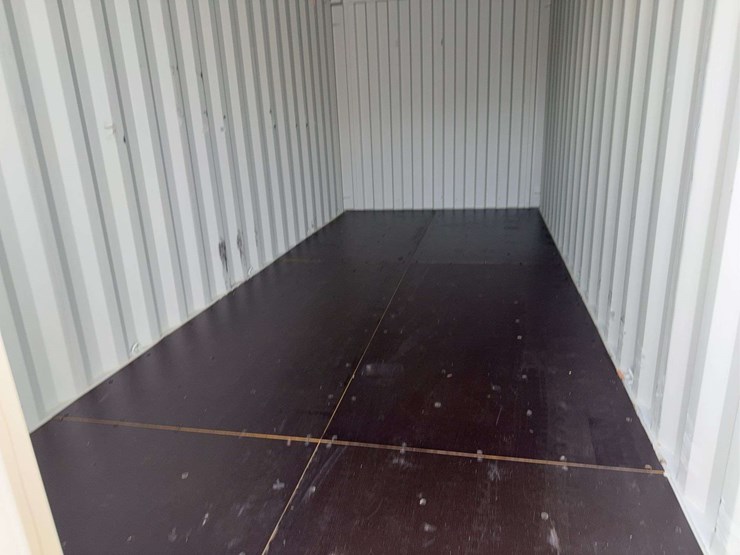 unused-20'-shipping-container-with-single-rear-door-image-5