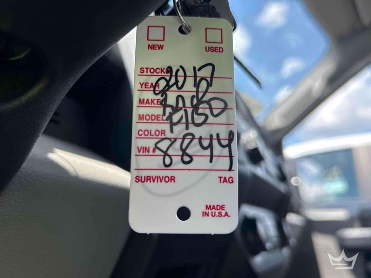2017-ford-f150-image-25