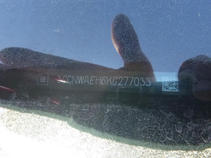 2019-chevrolet-1500-image-12