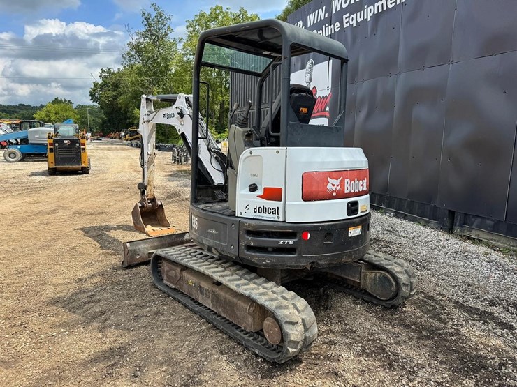 2016-bobcat-e35-image-4