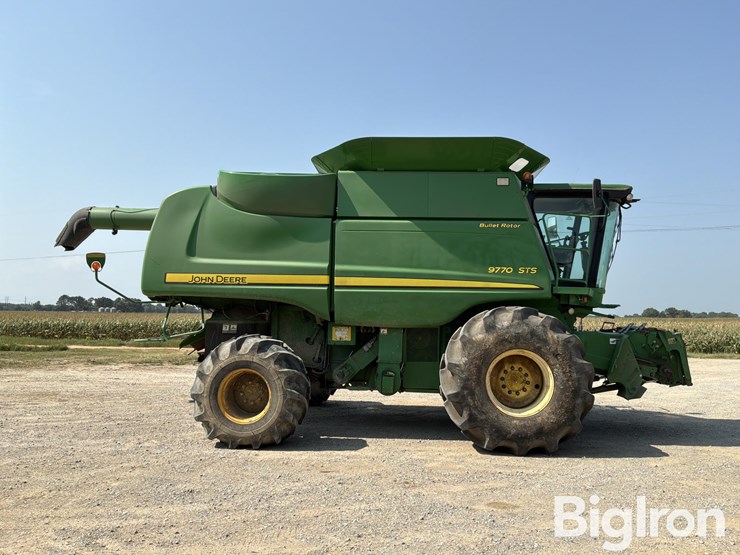 2010-john-deere-9770-sts-image-4