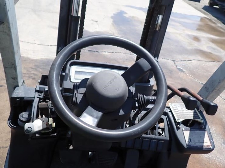 2015-nissan-mcp1f2a20lv-forklift-image-22