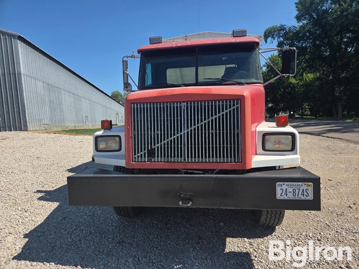 1991-white/gmc-wg64t-image-2