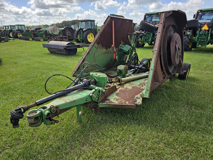 john-deere-15-image-2