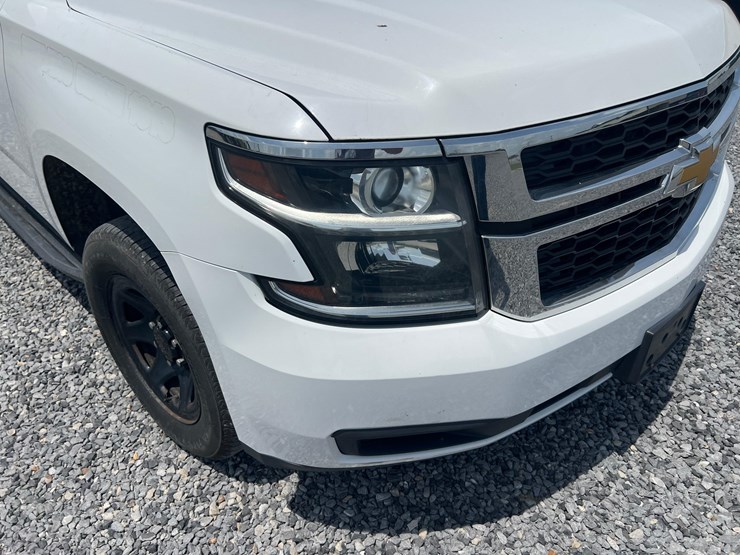 chevrolet-tahoe-image-30