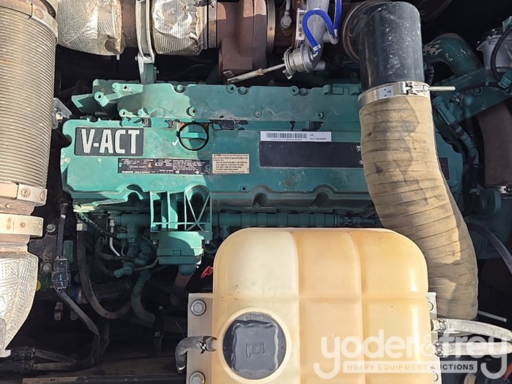 2019-volvo-ec300el-image-52