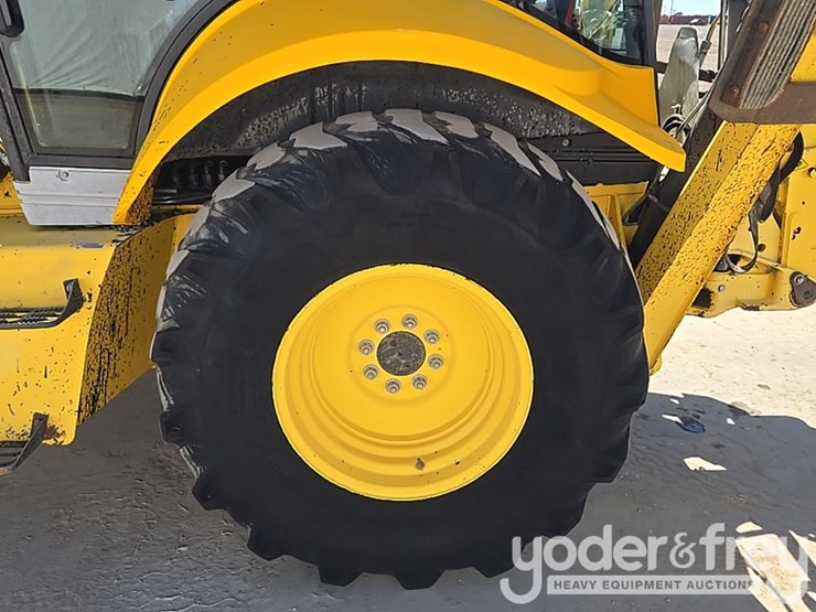 2008-new-holland-b95-image-10