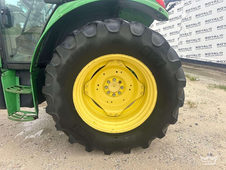 john-deere-6430-image-30