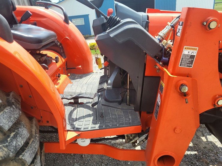 2006-kubota-l5030hst-image-37